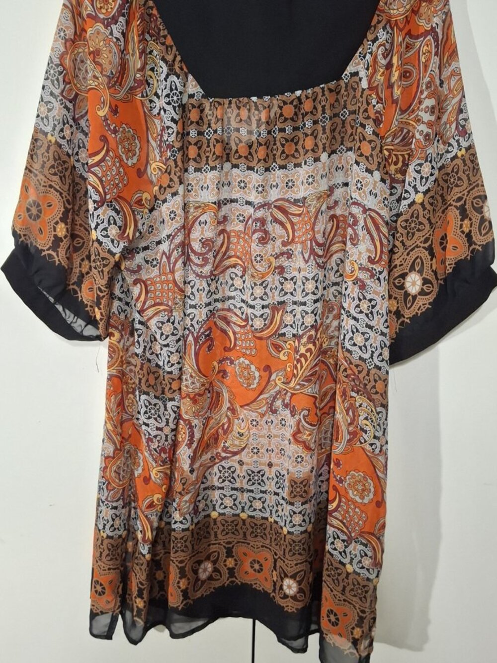 Lane Bryant 18/20 Boho Paisley Tunic Blouse Orange Black Crochet Neck Plus Size - Picture 4 of 7